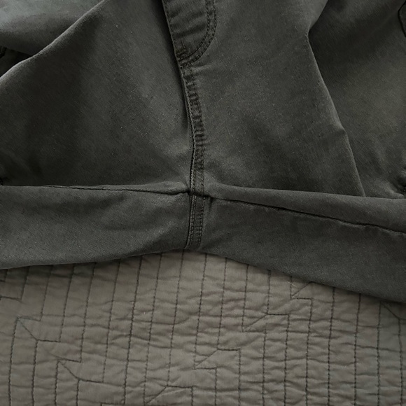 Flamingals Slant Pocket Zip Side Seam Detail Mid Waist Skinny Jean - Picture 8 of 11